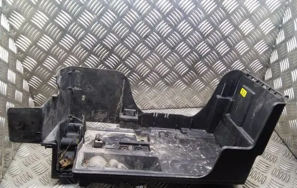 Opel Vectra C Battery tray 13111797 24438484 24413805