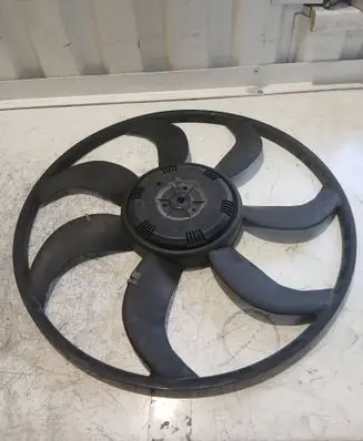 Mercedes-Benz CLS C219 Fan impeller 3136613328