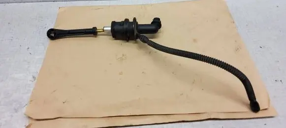 Citroen C5 Clutch slave cylinder 