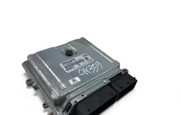 Volvo V70 Engine control unit/module ECU 31303095AC 0281016616