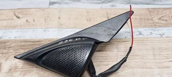 Mazda 6 Front door high frequency speaker