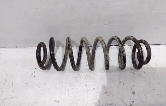 Volkswagen Touran I Rear coil spring