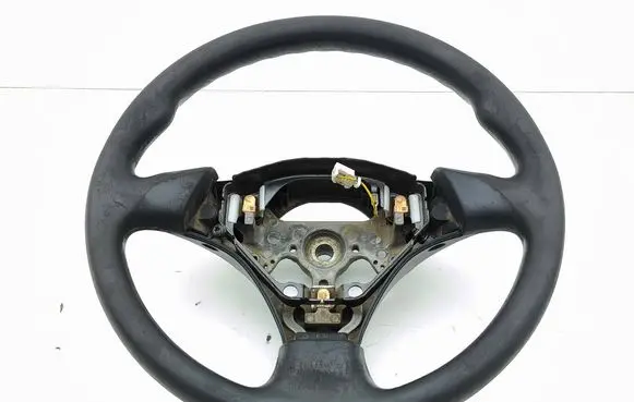 Toyota RAV 4 (XA20) Steering wheel