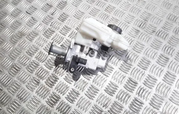 Volkswagen Golf VII Master brake cylinder 5Q1611301 32668423 1K0945459A