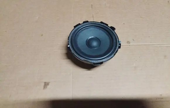 Mercedes-Benz GLE W167 Panel speaker A2058201002