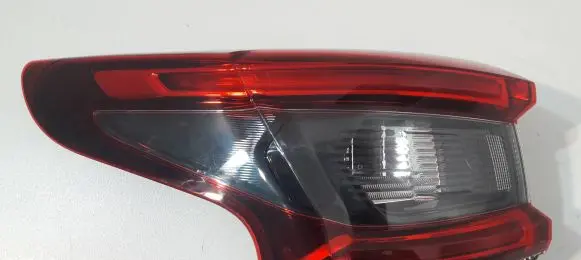 Nissan Qashqai Rear/tail lights
