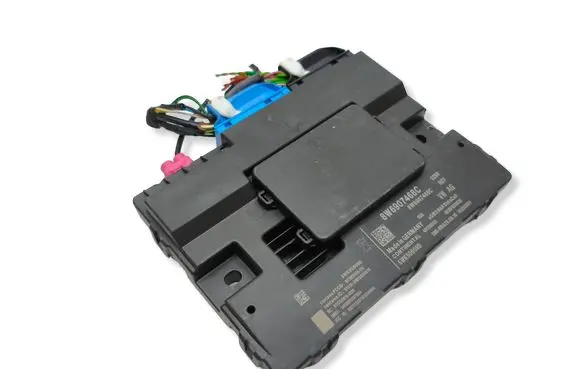 Audi Q7 4M Gateway control module 8W6907468C 5WK50609D