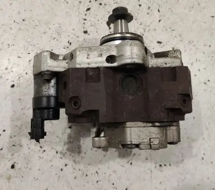 Renault Espace - Grand espace IV Fuel injection high pressure pump 8200170377
