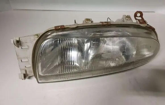 Ford Fiesta Headlight/headlamp 1305235250