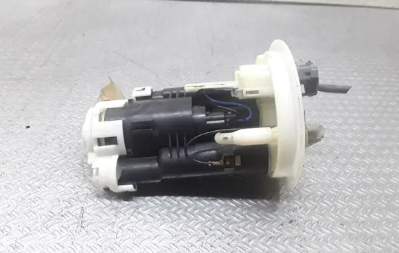 Mitsubishi Lancer In-tank fuel pump MR497413
