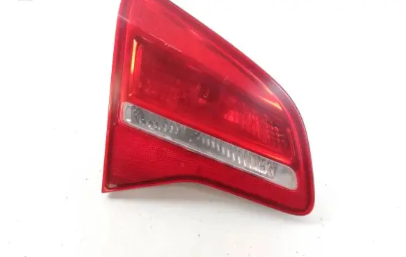 Opel Meriva B Tailgate rear/tail lights 13260838