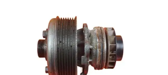 Nissan Navara D23 Water pump YS23 YS23E280