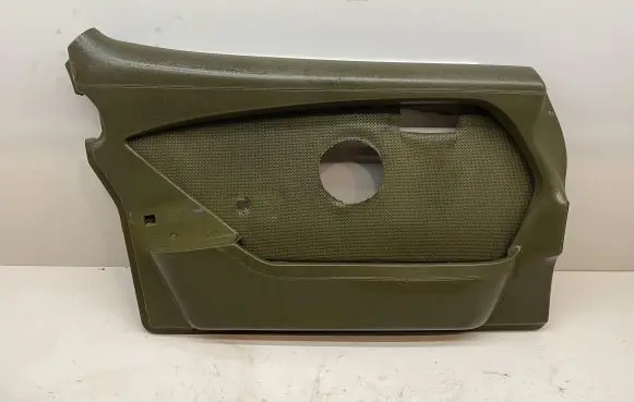 Mercedes-Benz S W116 Front door card panel trim