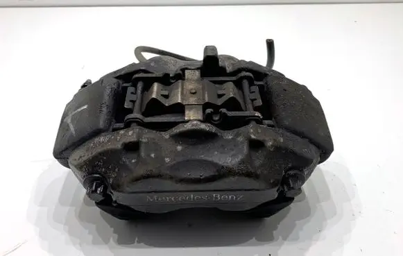 Mercedes-Benz CLS C218 X218 Front brake caliper 