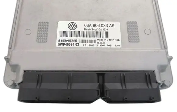 Volkswagen New Beetle Engine control unit/module 06A906033AK