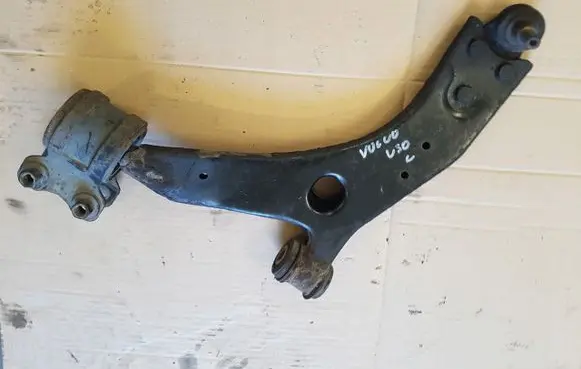 Volvo V50 Front control arm