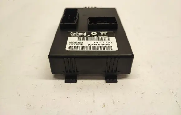 Dodge Durango III Tailgate/trunk control unit/module 68140669AE P68140669AE