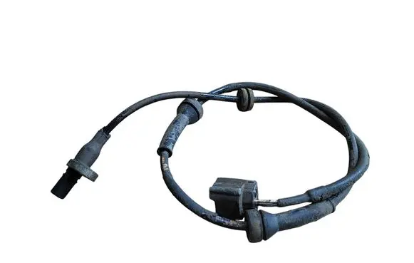 Nissan Leaf I (ZE0) ABS rear brake sensor 