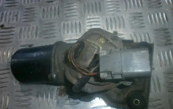 Nissan Maxima Wiper motor