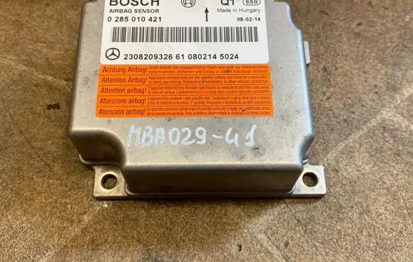 Mercedes-Benz SL R230 Airbag control unit/module 2308209326