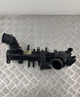 Volkswagen PASSAT B7 Engine coolant pipe/hose 03C129617