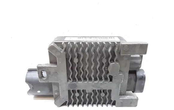 Coolant fan relay