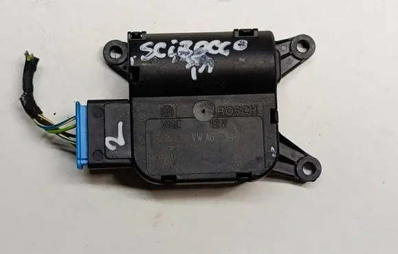 Volkswagen Scirocco Air flap motor/actuator 0132801342T1 0132801342 1K2907511C