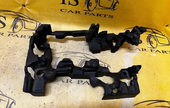 Ford Escape IV Other engine part JX6G9U550AA