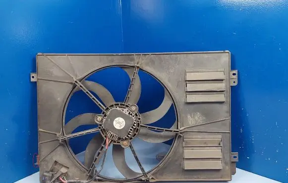 Volkswagen Caddy Electric radiator cooling fan 1K0121205AC 1K0121207BA
