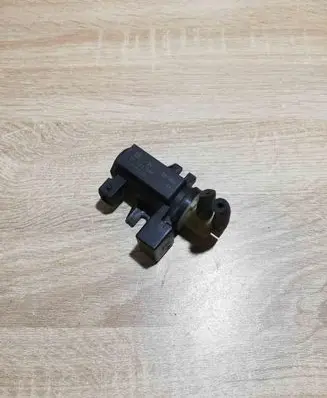 Opel Astra H Turbo solenoid valve 55563534