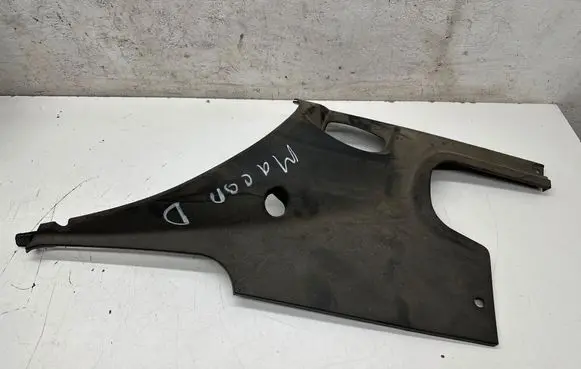 Porsche Macan (95B) Other engine bay part 95B806584B