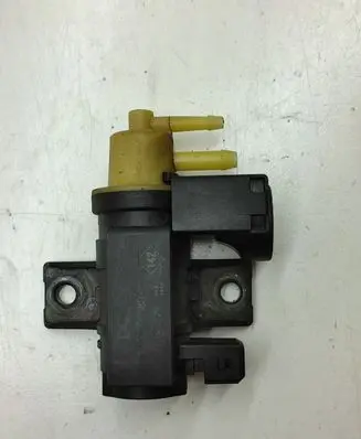 Nissan Qashqai+2 Turbo solenoid valve 8200790180 70181405