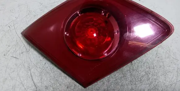 Tailgate rear/tail lights