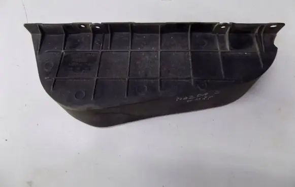 Mazda 2 Timing belt guard (cover) D65156311
