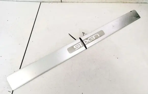 Lexus GS 300 350 430 450H Front sill trim cover