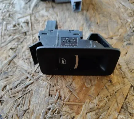 Volkswagen Touran II Electric window control switch 1F0959527