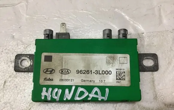 Hyundai Grandeur Aerial antenna amplifier 962613L000 28033121