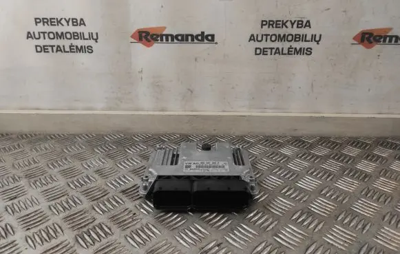 Volkswagen Tiguan Engine control unit/module 05E907309H 0261S21433