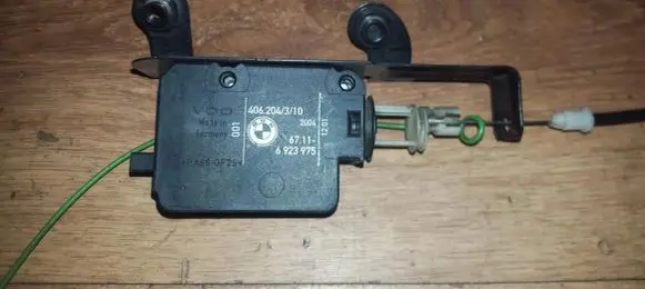BMW 5 E60 E61 Central locking motor 67116923975 6923975