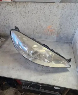 Peugeot 407 Headlight/headlamp 620682