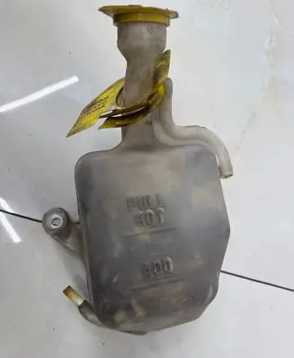Chrysler PT Cruiser Coolant expansion tank/reservoir 05278709 50473