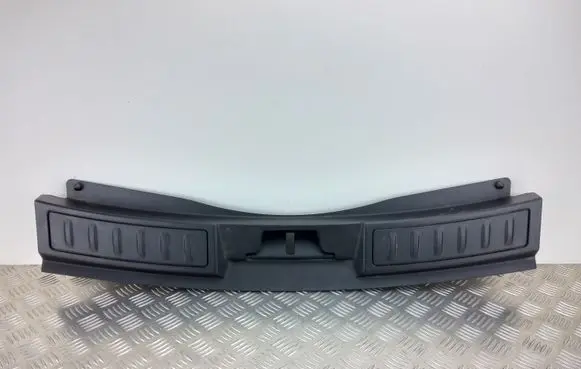 Land Rover Evoque II Trunk/boot sill cover protection K8D2113A10AB