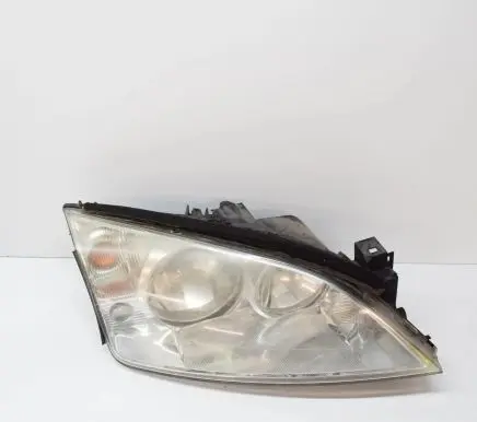 Ford Mondeo Mk III Headlight/headlamp 1S7113005AJ 0301174202