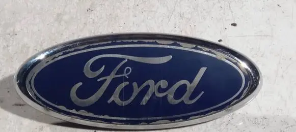 Ford C-MAX I Manufacturer badge logo/emblem 7u5a19h250aa 7u5a-19h250-aa