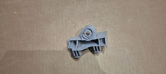 Toyota Auris E180 Rear bumper mounting bracket 5256302240