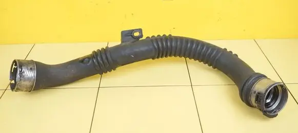 Renault Trafic III (X82) Intercooler hose/pipe 144606126R R9M413
