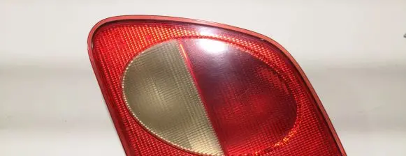 Mercedes-Benz E W210 Tailgate rear/tail lights A2108201064