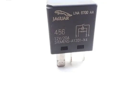 Jaguar XJ X300 Hazard warning light relay A1201X4 LNA6700AA