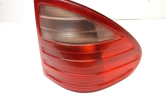 Mercedes-Benz E W210 Rear/tail lights