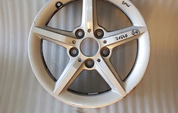 BMW 1 E81 E87 R16 alloy rim 